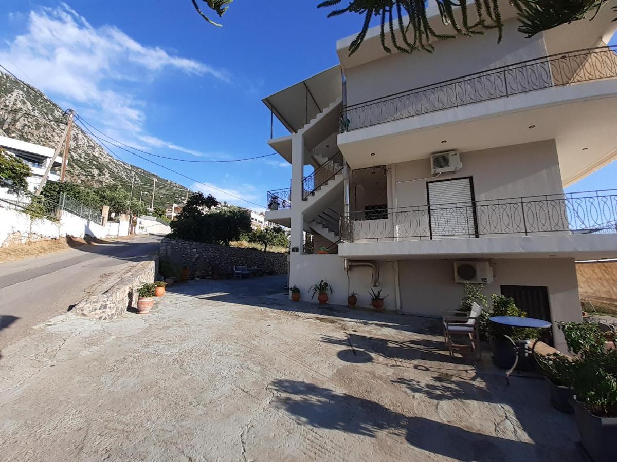 Kamari Apartments Verga Kalamata Exterior photo